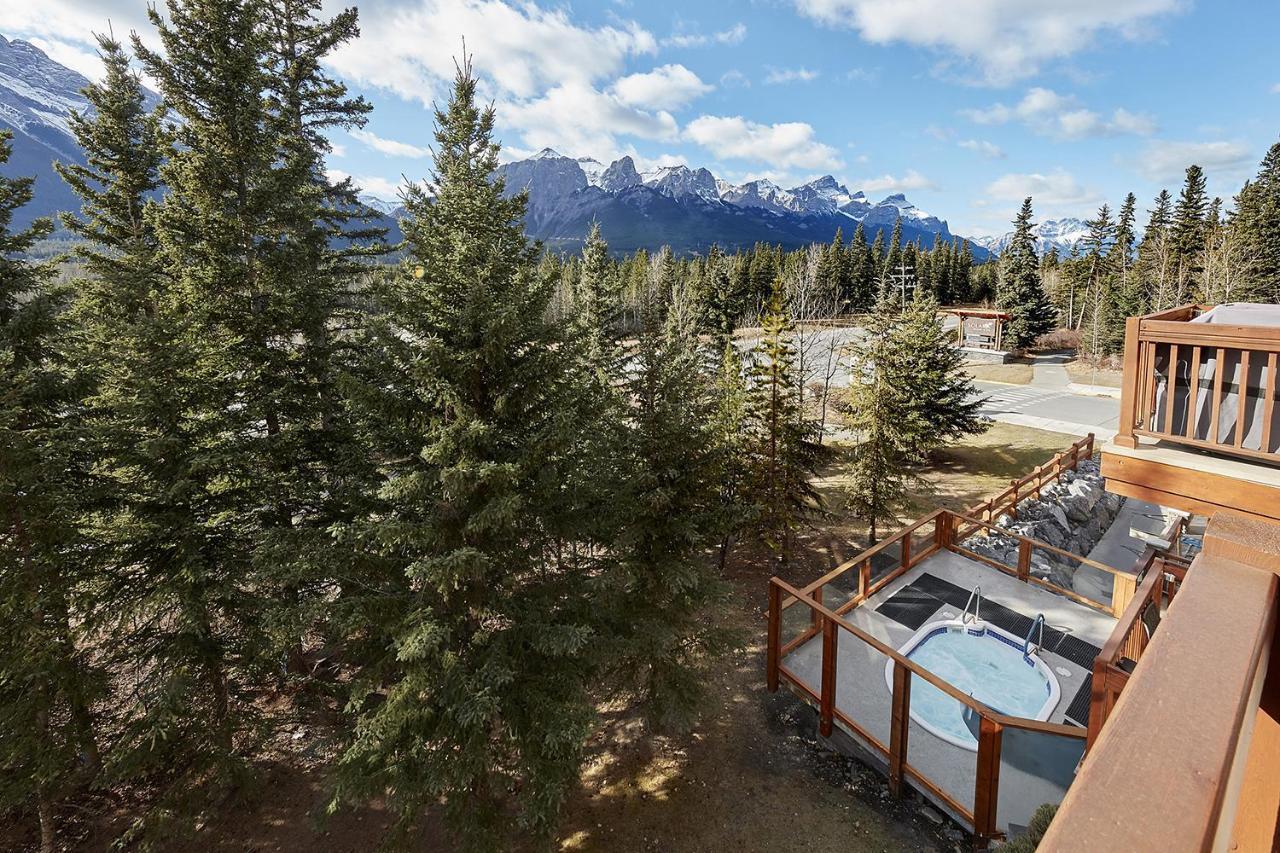 Mountain View Escape With Open Hot Tub, Views!! Villa Canmore Luaran gambar