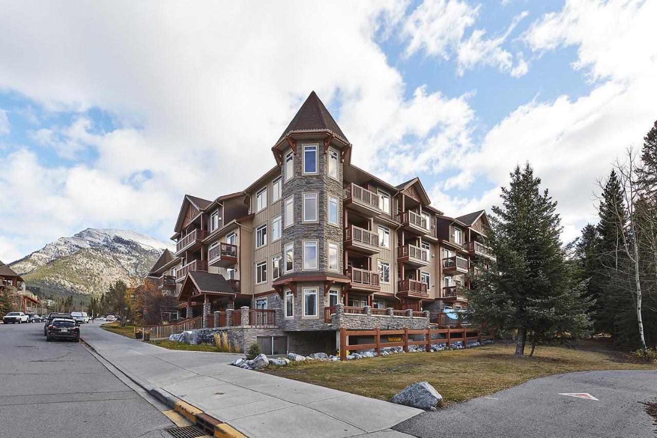 Mountain View Escape With Open Hot Tub, Views!! Villa Canmore Luaran gambar